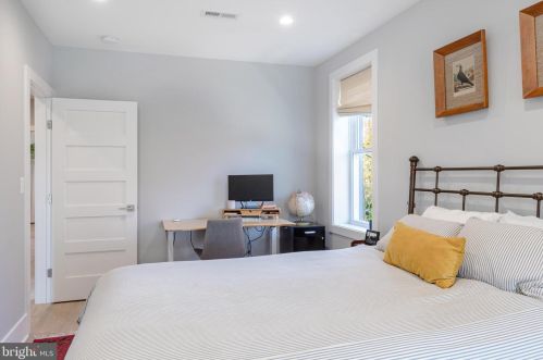 5529 13th St, Washington DC  20011-3501 exterior