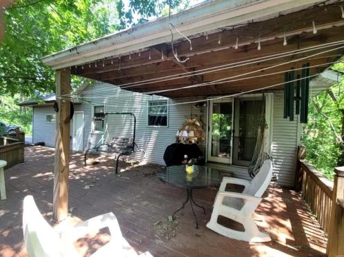 739 Spg Gdn Dr, Saint Louis MO 63137-4327 exterior