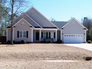 294 Pinecroft Dr, Dunn NC  28334-8922 exterior
