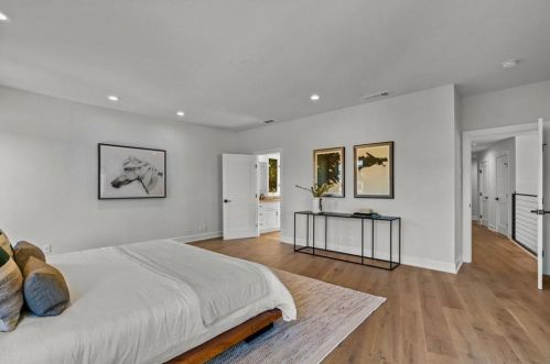 1027 Challenger, Austin TX 78734-4211 exterior