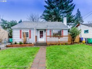 4534 86 Ave, Portland OR  97220-4853 exterior