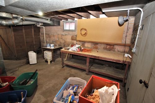 1419 Main St, Watertown WI 53094-4031 exterior