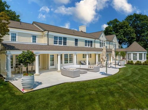 7 Cobb Is Dr, Greenwich CT 06830-7244 exterior