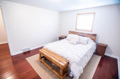 2305 Marbury Rd, Pittsburgh PA exterior