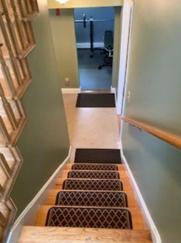 270 Main St, Seabrook NH 03874-4516 exterior