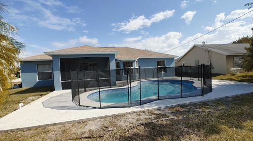 1013 College Park Rd, Fort Pierce FL 34953-5842 exterior