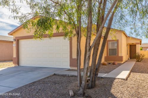 1653 Gaffer Pl, Tucson AZ  85746-3401 exterior
