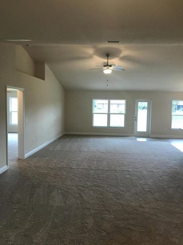 2180 Monterrey Ln, Fort Pierce FL 34953-2034 exterior