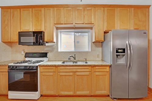 2818 72 Ct, Chicago IL 60707-1507 exterior