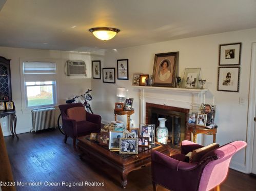 309 Cedar Ave, Red Bank NJ  07711 exterior