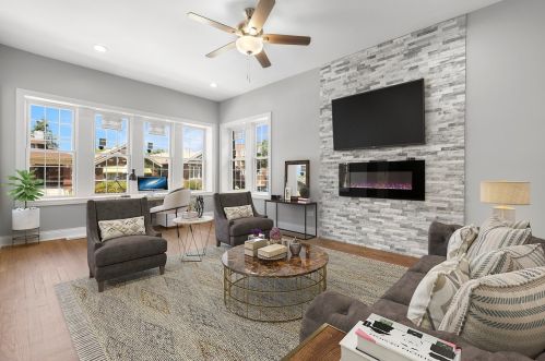 8009 Bishop St, Chicago IL 60620-3852 exterior