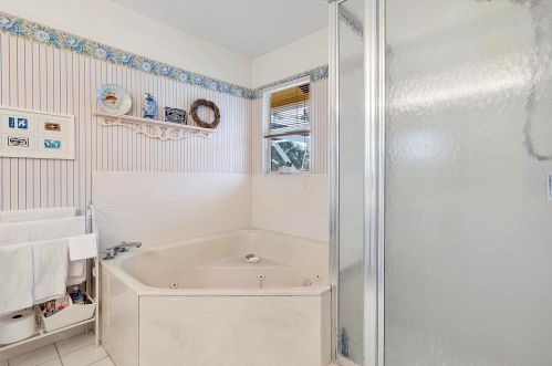 1401 18 St, Boca Raton FL 33486-6510 exterior