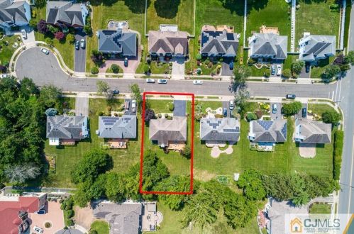 16 Sonia Ct, Edison NJ 08820-4443 exterior