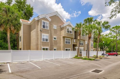 15215 Amberly Dr, Tampa FL 33647-2155 exterior