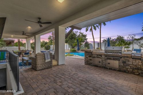 2090 Cedar Pl, Chandler AZ 85249-3533 exterior