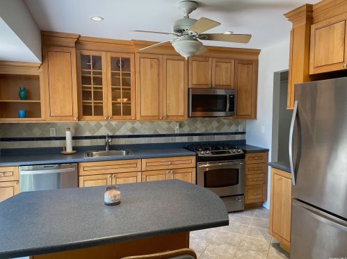 7 Carldon Rd, Commack NY 11725-1610 exterior