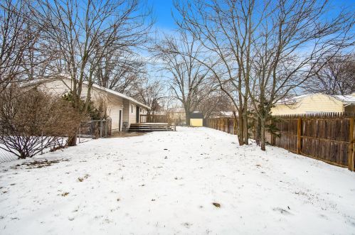 2245 Emens Dr, Meskegon MI  49444-4461 exterior