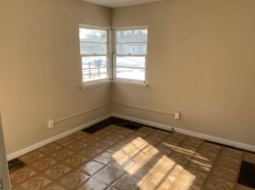 1211 Cass St, Gary IN 46403-3750 exterior