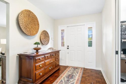 700 102 Ave, Naples FL 34108-3214 exterior