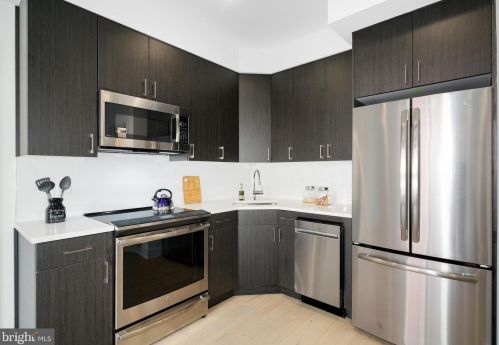 2209 Amber St, Philadelphia PA  19125-2017 exterior