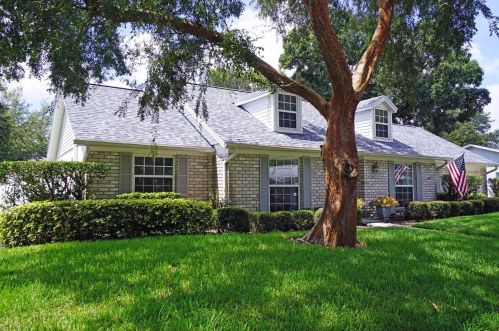 2541 Lake Ellen Cir, Tampa, FL 33618-3227