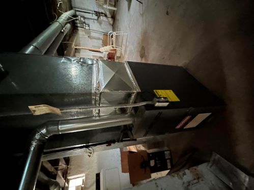 3122 21 St, Milwaukee WI 53215-4401 exterior