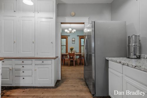 265 Quimby St, Grand Rapids MI 49505-5084 exterior