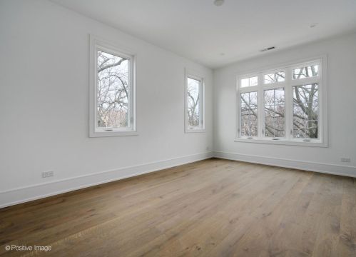 2129 Maplewood Ave, Chicago IL  60647-4148 exterior