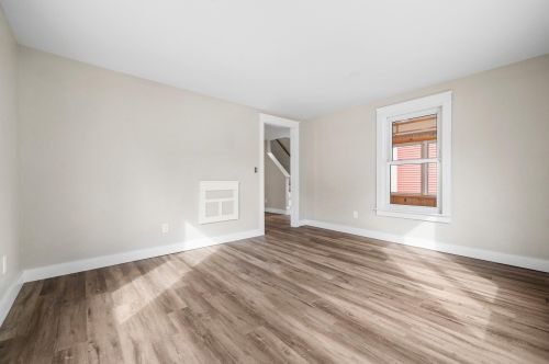 70 Stone St, Concord NH  03301-2765 exterior