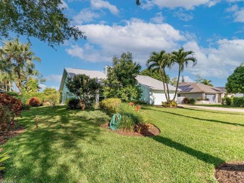 2309 Kings Lk Blvd, Naples FL 34112-5306 exterior