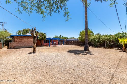 1211 Forgeus Ave, Tucson AZ  85716-3831 exterior