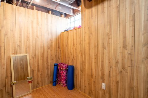 2524 Lefeber Ave, Milwaukee WI 53213-1222 exterior