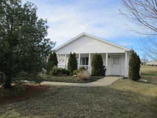 38 Vero Dr, Poughkeepsie NY  12603-6615 exterior