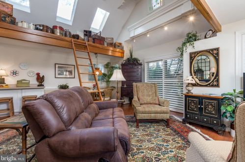 410 Pilottown Rd, Lewes DE 19958-1248 exterior