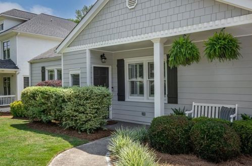 2722 Carlton Pl, Atlanta, GA 30319-3624