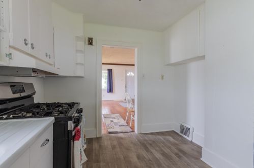 520 Somerset Ave, Mishawaka IN 46544-4568 exterior