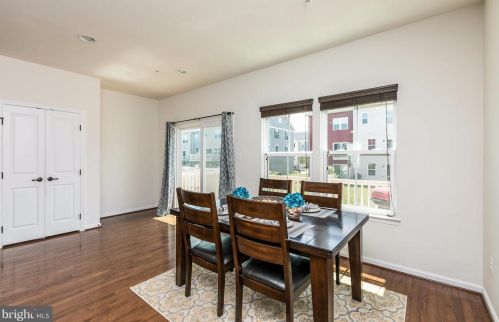 515 Fox River Hills Way, Glen Burnie MD 21060-8488 exterior