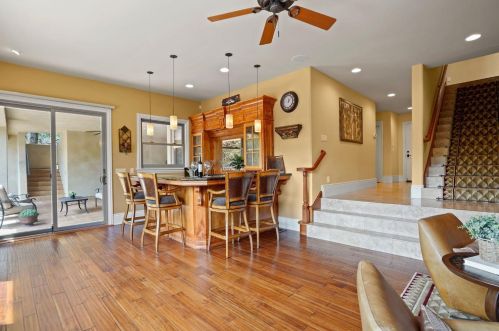 6069 Aldea Dr, Folsom CA 95762-7717 exterior