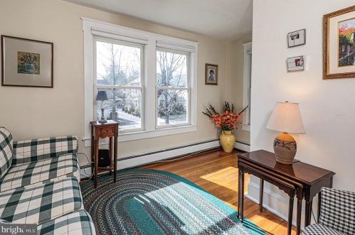 36 Markham Rd, Princeton NJ 08540-5348 exterior