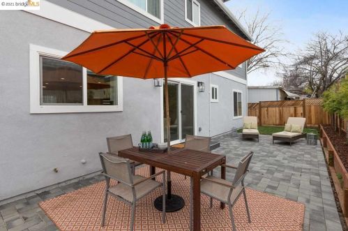 2325 8 St, Berkeley CA 94710-2311 exterior