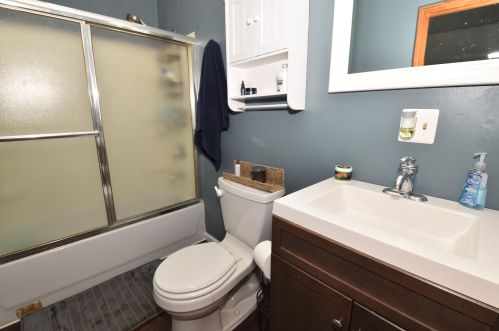 2153 Allis St, Milwaukee WI  53207-1343 exterior