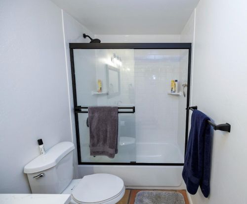 1267 Canal Dr, Turlock CA  95380-4159 exterior