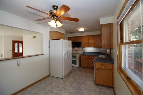 6700 Bottsford Ave, Milwaukee, WI 53220-3449