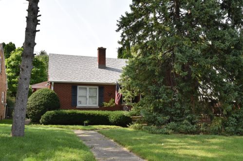 5779 33rd St, Milwaukee, WI 53209-4119