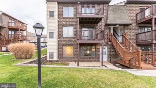 5200 Hilltop Dr, Chester PA 19015-1299 exterior