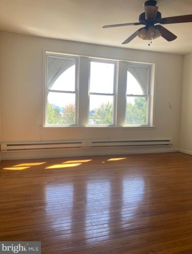 1628 52 St, Philadelphia PA 19143-5010 exterior