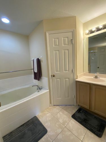 4571 Darwin Blvd, Fort Pierce FL 34953-6046 exterior