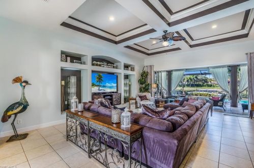 8760 Hideaway Harbor Ct, Naples FL 34120-4327 exterior