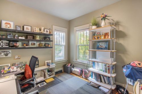 2020 Grand Ave, Kalamazoo MI 49006-4306 exterior