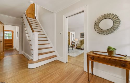 77 Jefferson Ave, Maplewood, NJ 07040-1228